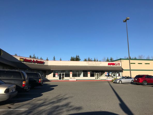 GREENTREE PLAZA: 305 - 505 SE Everett Mall Way, Everett, WA 98208
